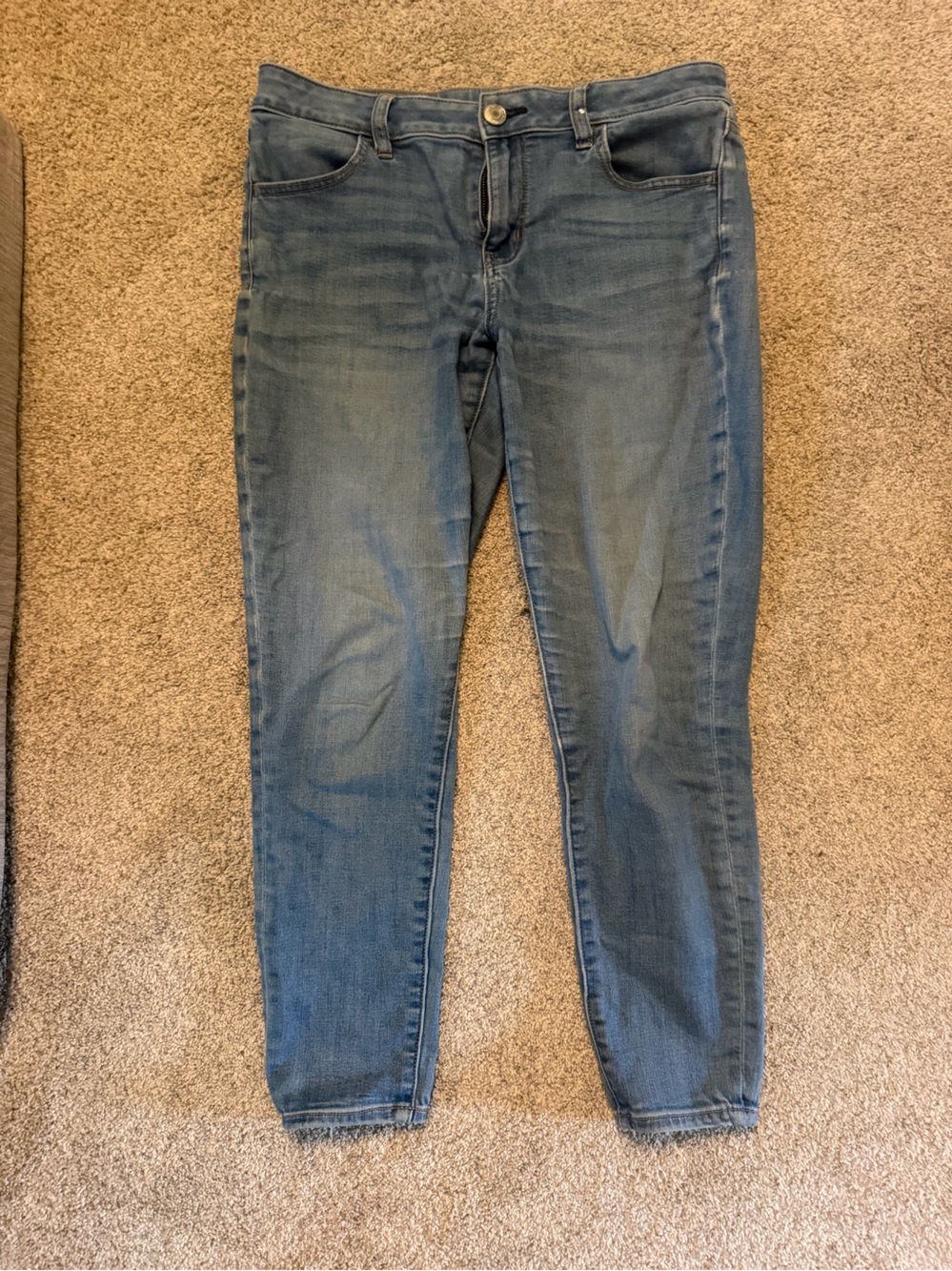 American Eagle Outfitters Women’s skinny Jeans in Light Blue Denim